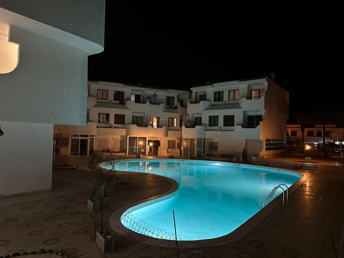 Ocean Sunrise Apartment Costa De Antigua Exterior photo